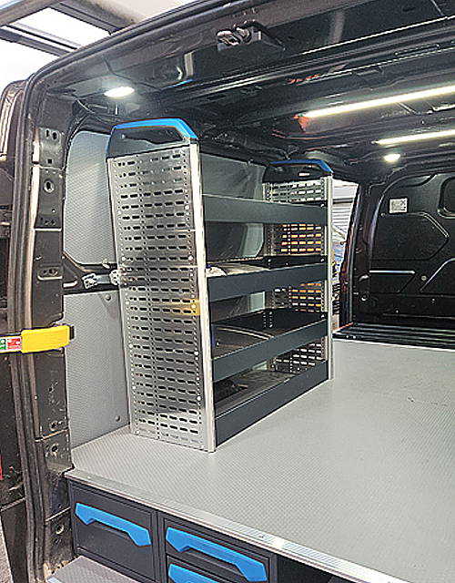 Van Chimp Gallery 5 (Landing)